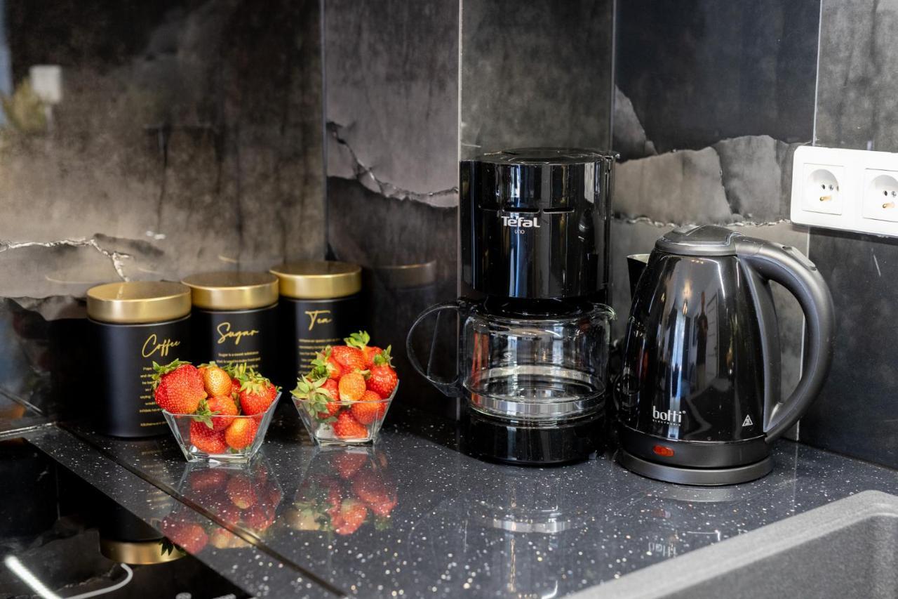 Sunrise Apartaments Luxury Рови Екстериор снимка